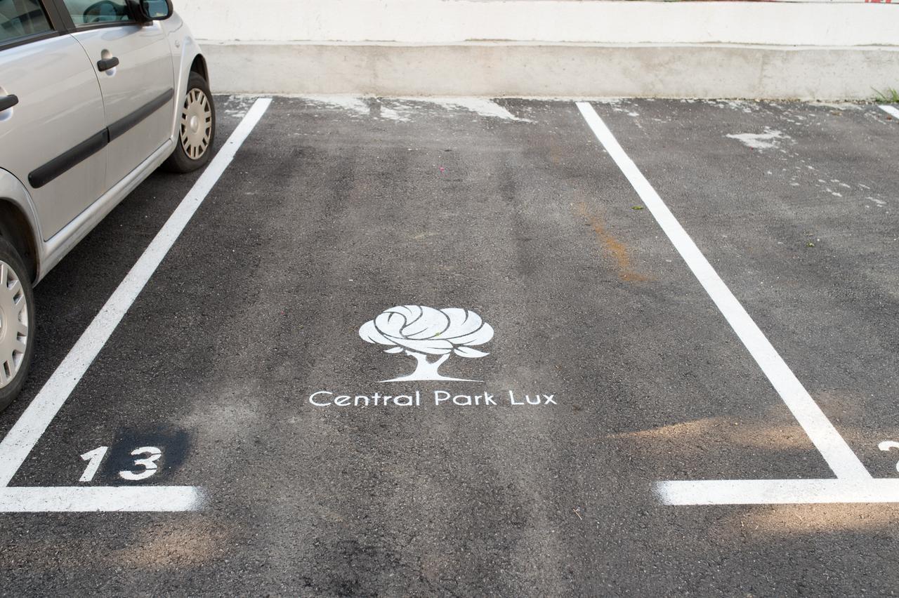 Central Park Lux أراندجيلوفاك المظهر الخارجي الصورة